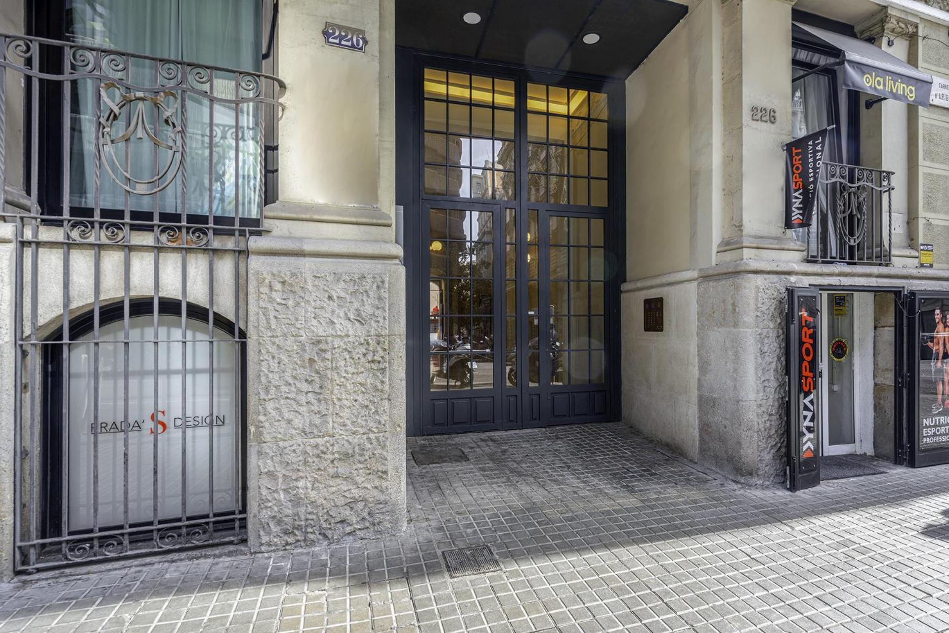 Ola Living Diagonal II Apartments Barcelona Bagian luar foto