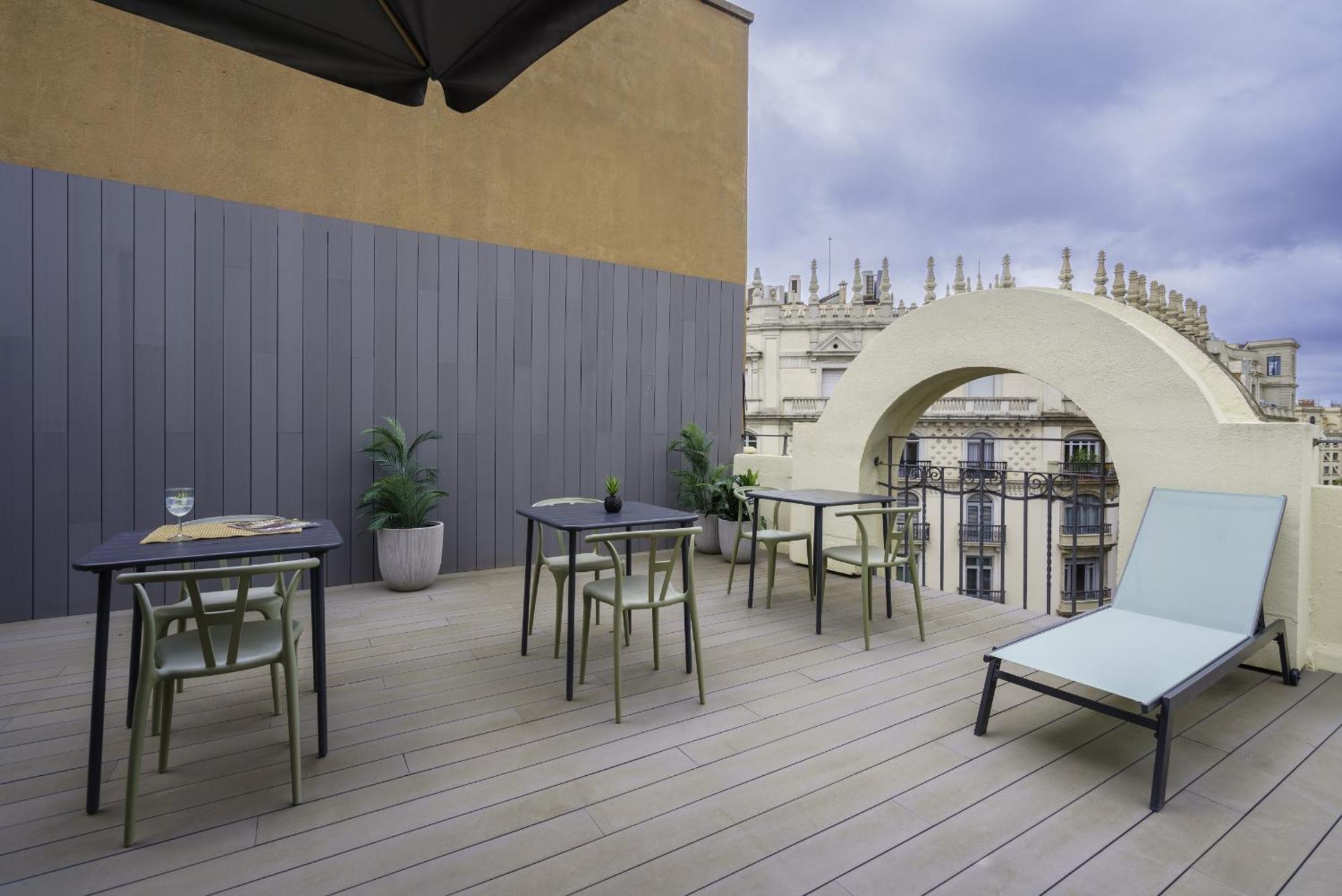 Ola Living Diagonal II Apartments Barcelona Bagian luar foto