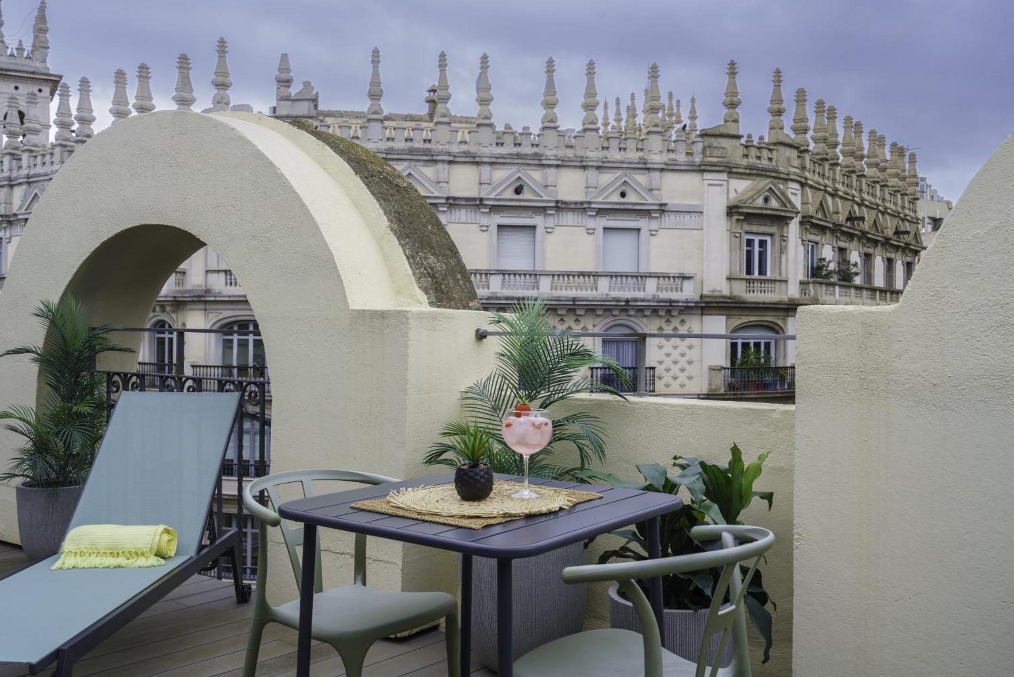 Ola Living Diagonal II Apartments Barcelona Bagian luar foto